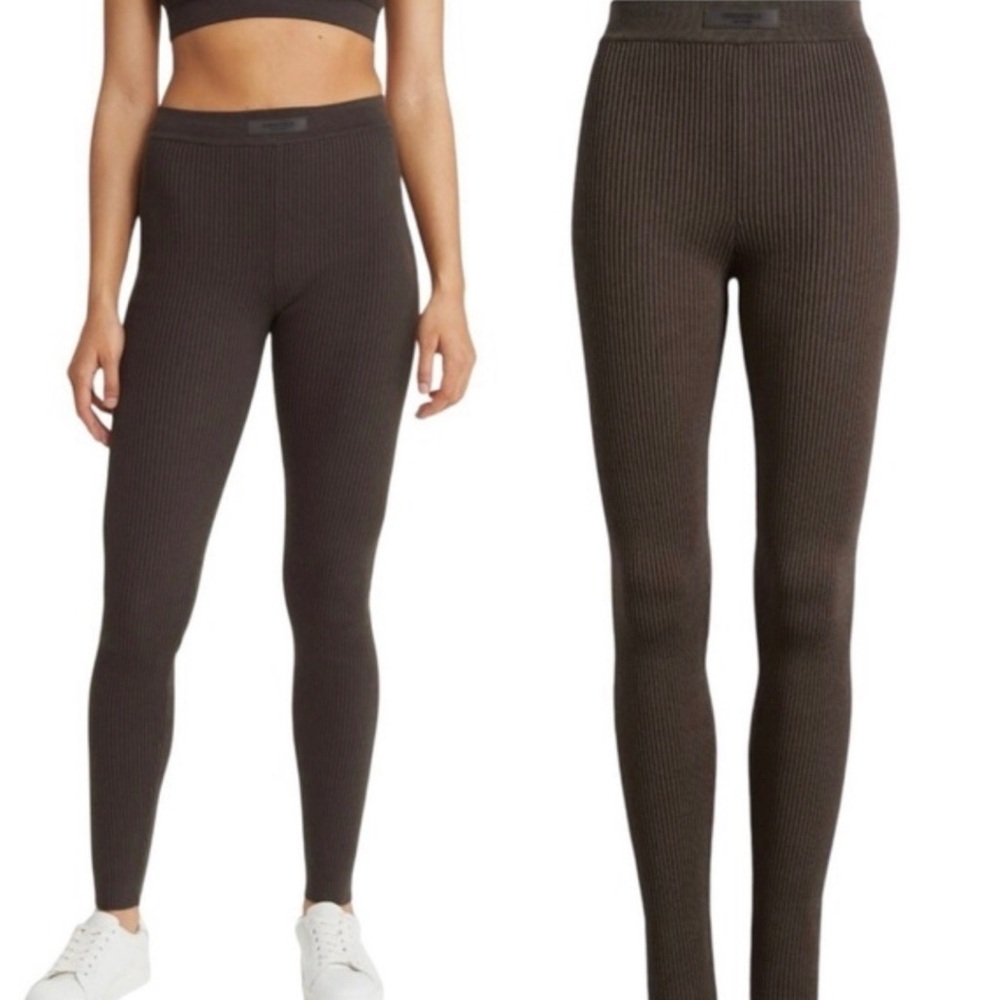Fear Of God Essentials Ribbed Sweater Leggings in Chocolate Brown